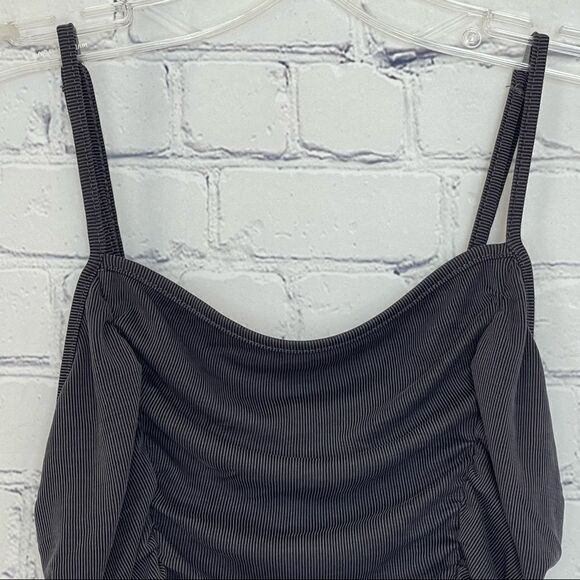 Le Lis Ruched Bodysuit - Picture 3 of 7